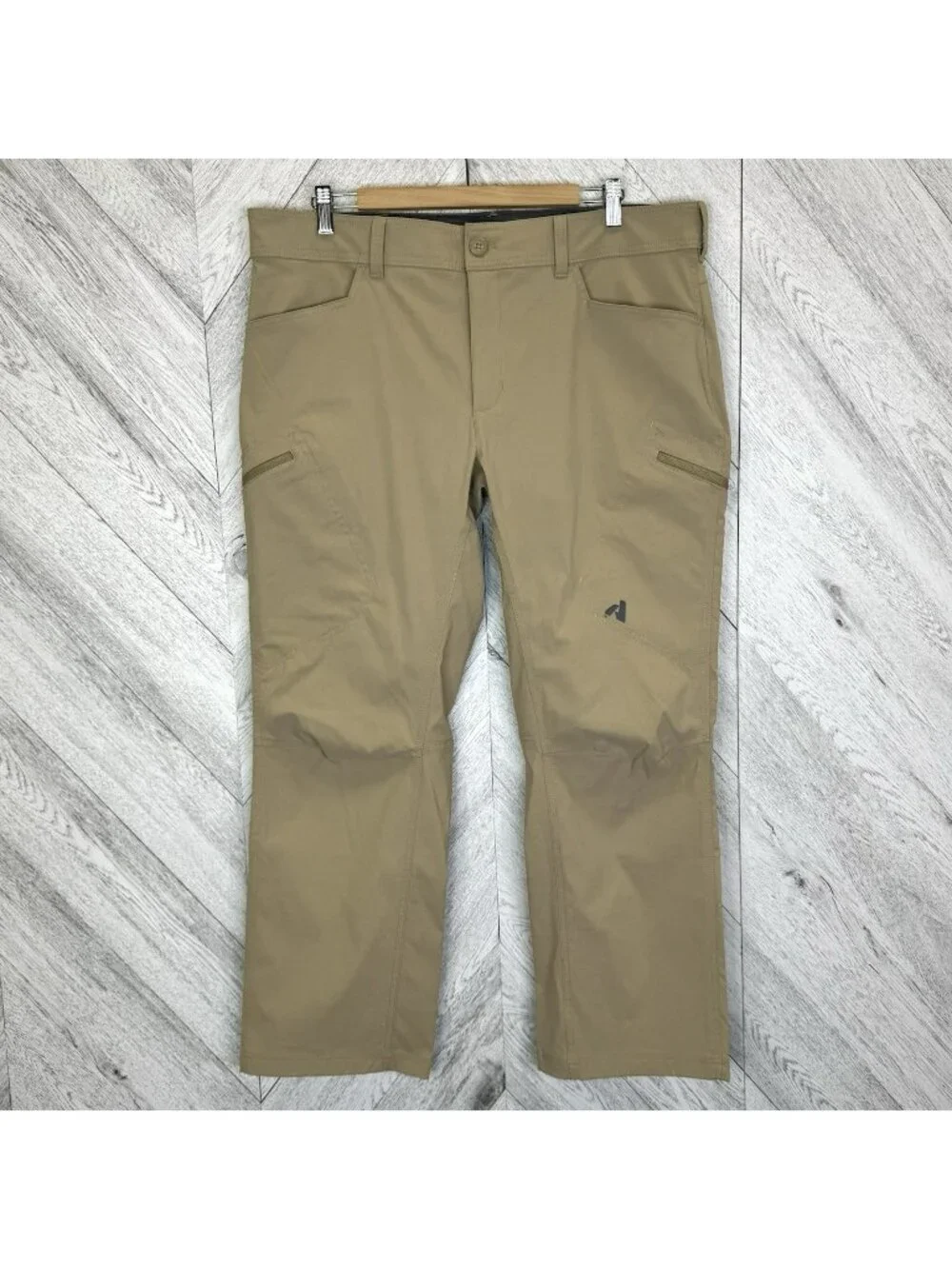 Eddie Bauer First Ascent Guide Pro Pants Mens Size 38x30 Khaki Outdoor Hiking